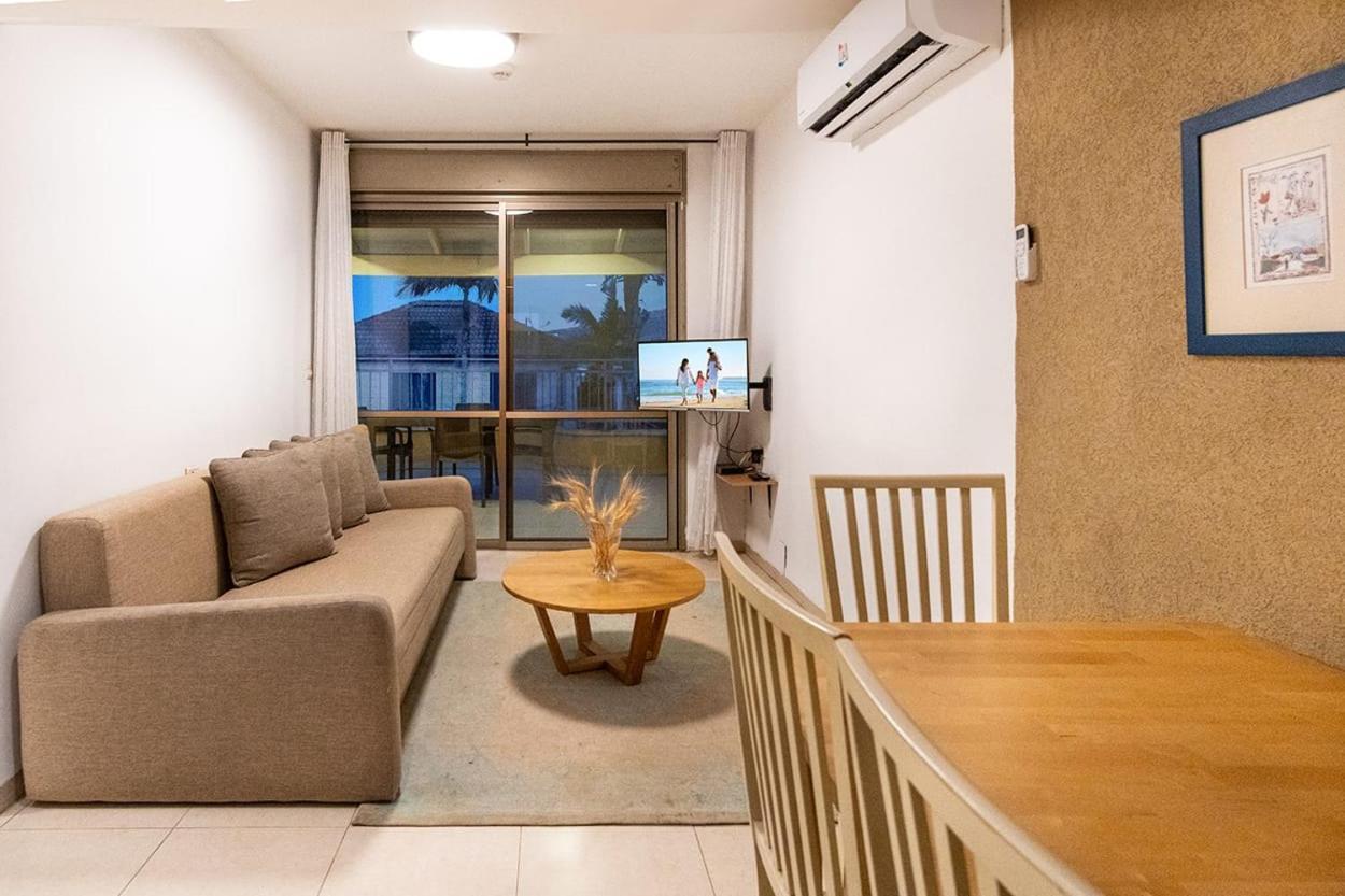 Nof Glili Mansion Villa Yavne'el Exterior photo